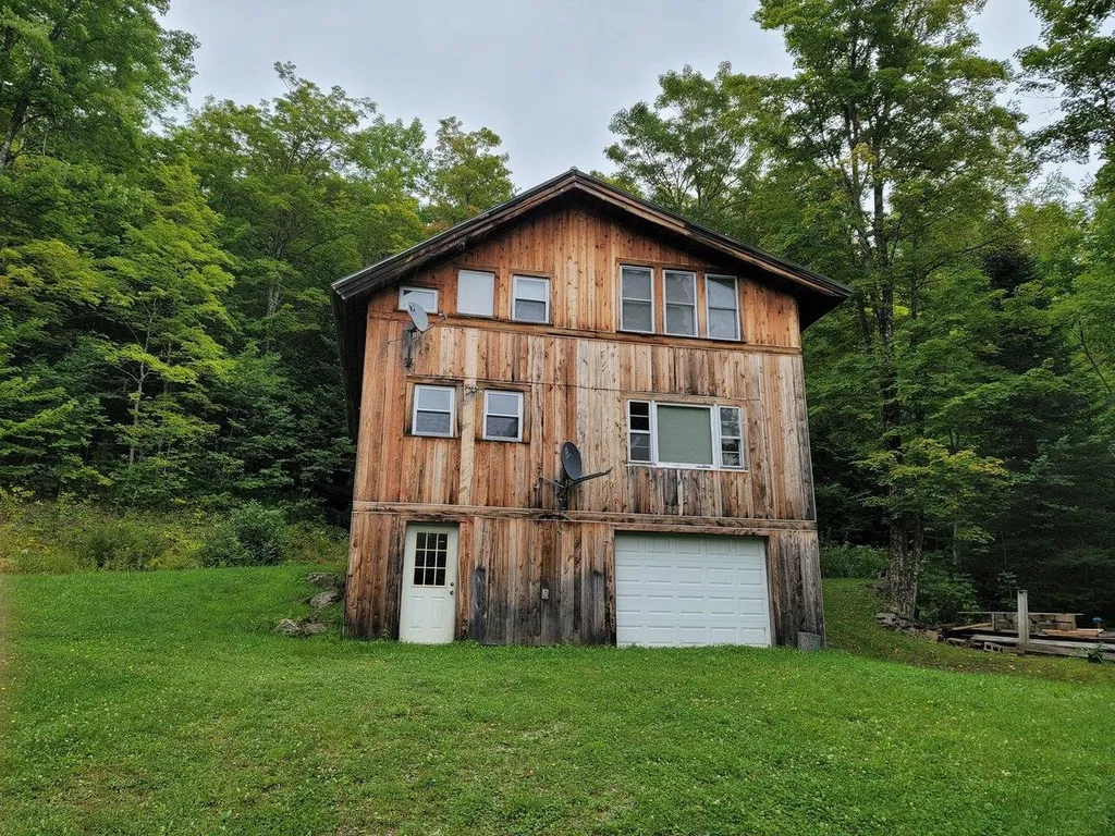 4156 North Hollow Road Granville VT 05747