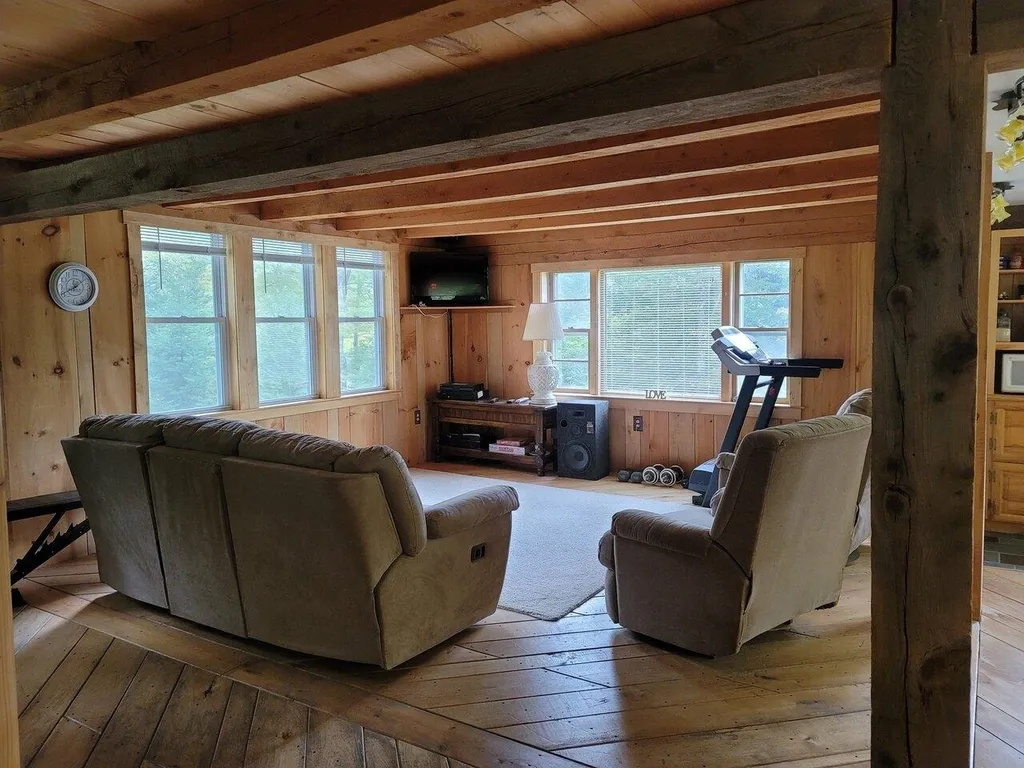 4156 North Hollow Road Granville VT 05747