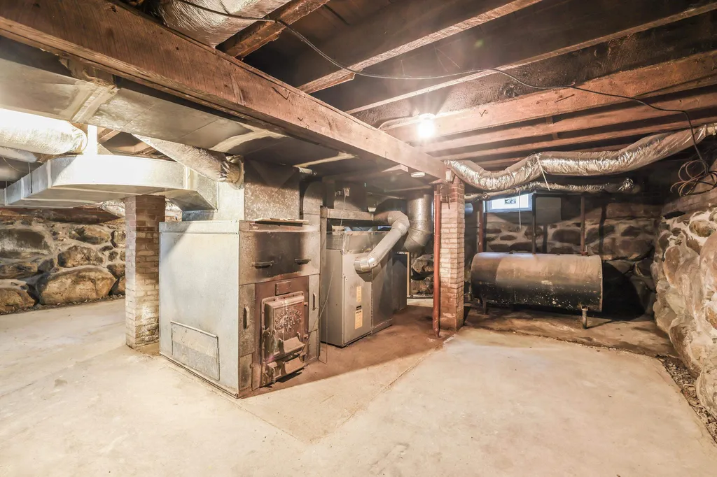 235 Chestnut Street Claremont NH 03743