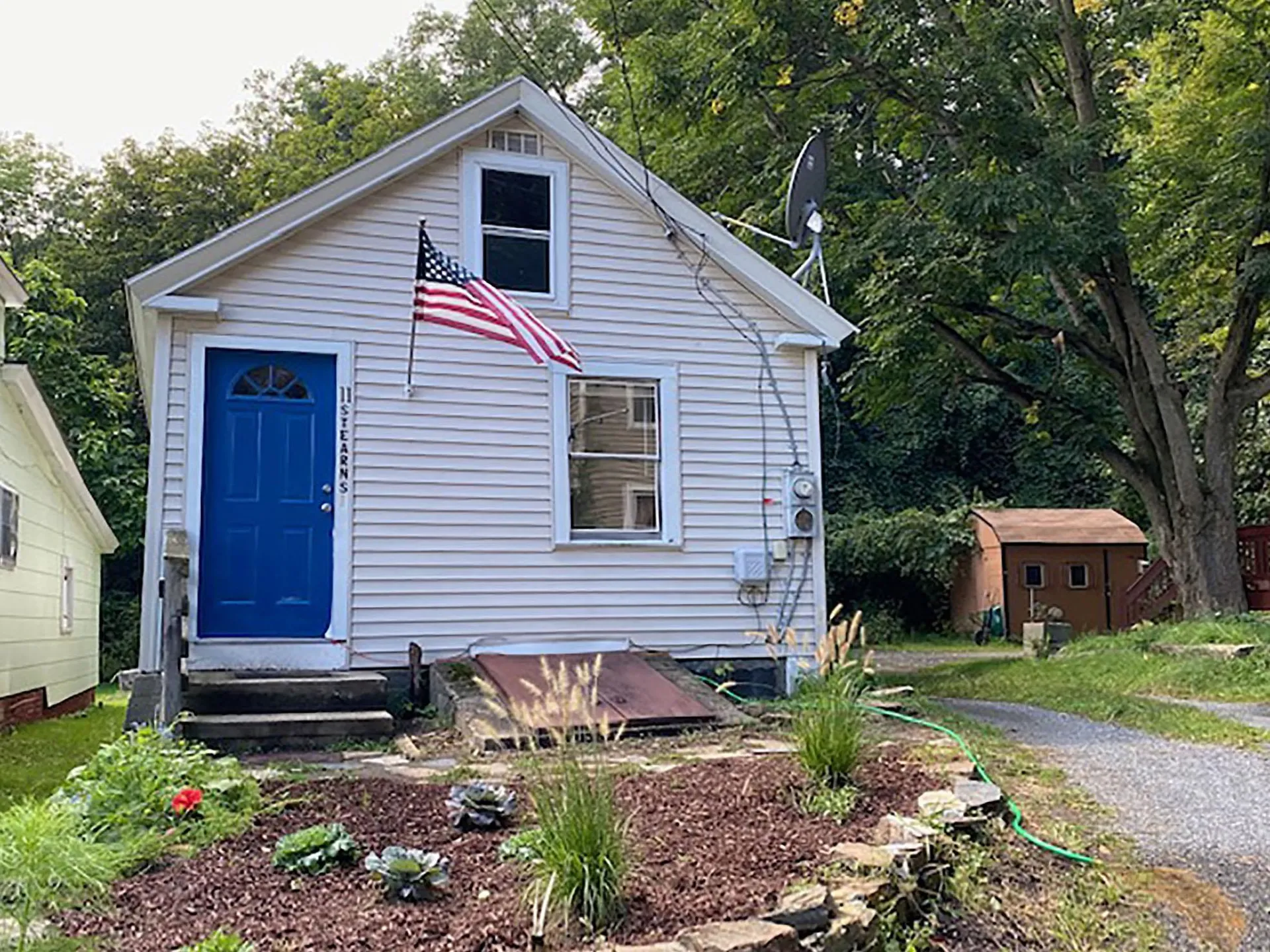 11 Stearns Court Hinsdale NH 03451