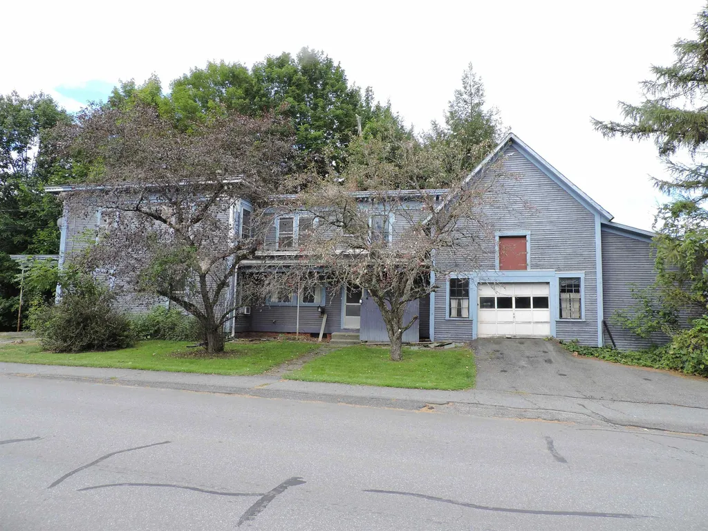 33 Maple Street Lebanon NH 03784