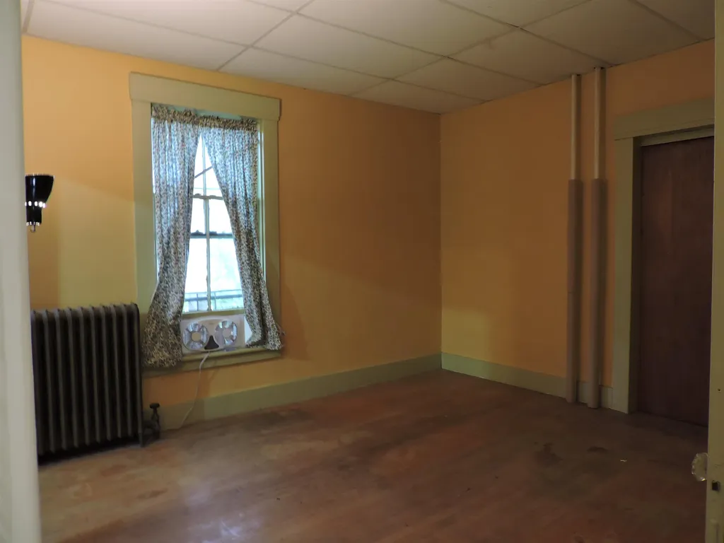 33 Maple Street Lebanon NH 03784