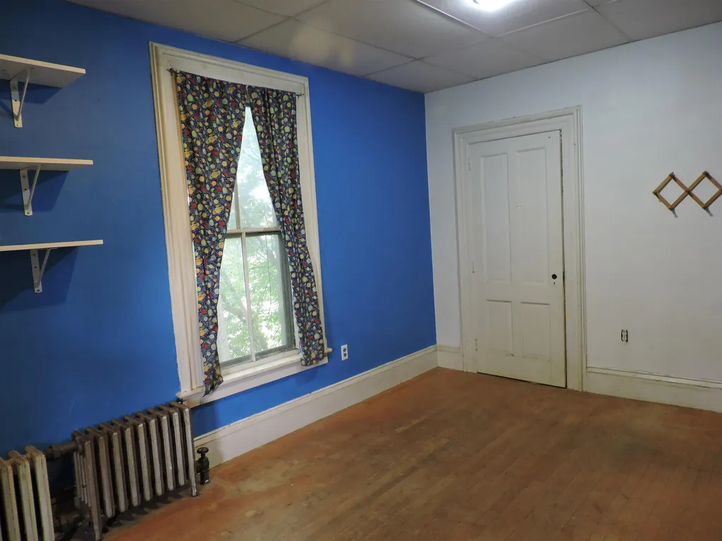 33 Maple Street Lebanon NH 03784