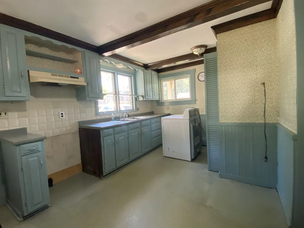 78 Parker Street Winchester NH 03470