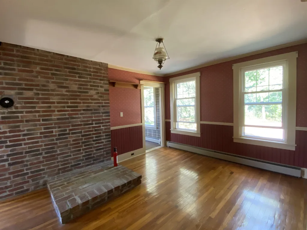 78 Parker Street Winchester NH 03470