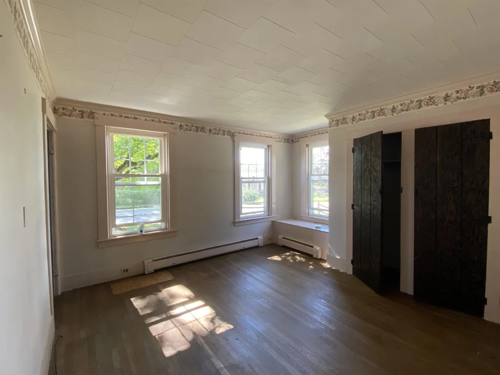 78 Parker Street Winchester NH 03470