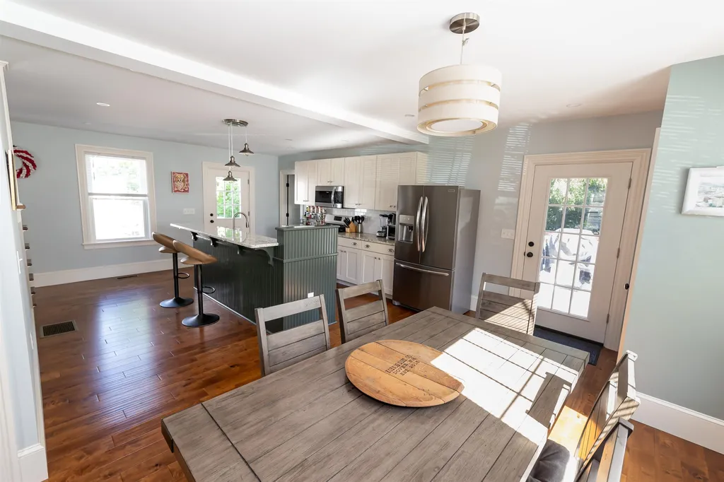 16 S Pine Street Dover NH 03820