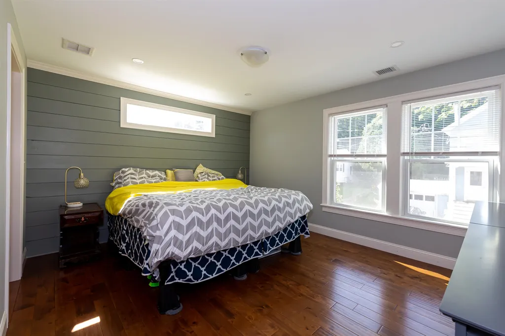 16 S Pine Street Dover NH 03820