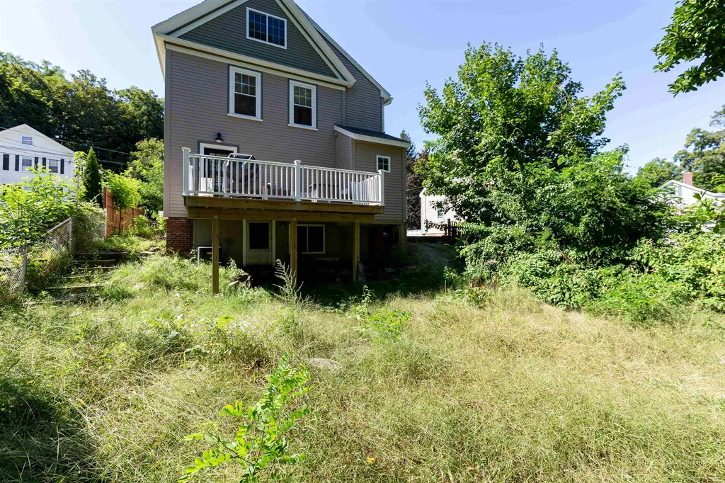 16 S Pine Street Dover NH 03820