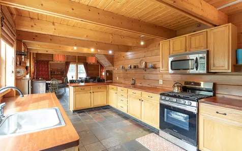 48 Old Alstead Road Charlestown NH 03603