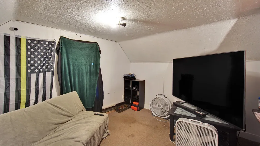 13 Crowley Street Burlington VT 05401