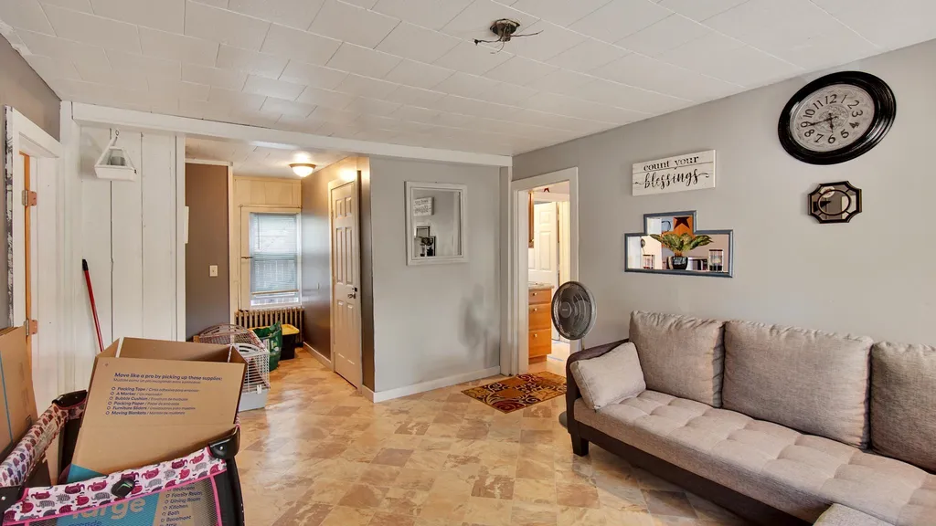 13 Crowley Street Burlington VT 05401