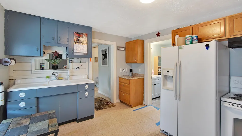 13 Crowley Street Burlington VT 05401