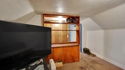 13 Crowley Street Burlington VT 05401