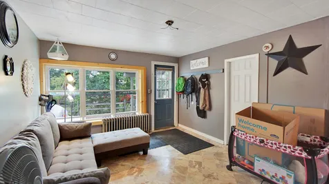 13 Crowley Street Burlington VT 05401