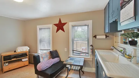 13 Crowley Street Burlington VT 05401