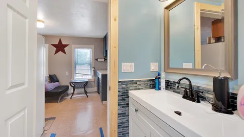 13 Crowley Street Burlington VT 05401