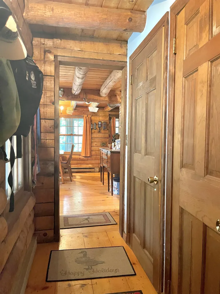 521 Cape Moonshine Road Piermont NH 03779