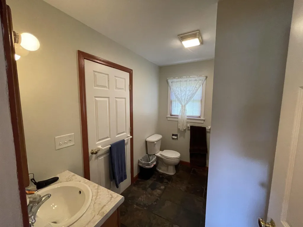 129 West Trottier Road Royalton VT 05068