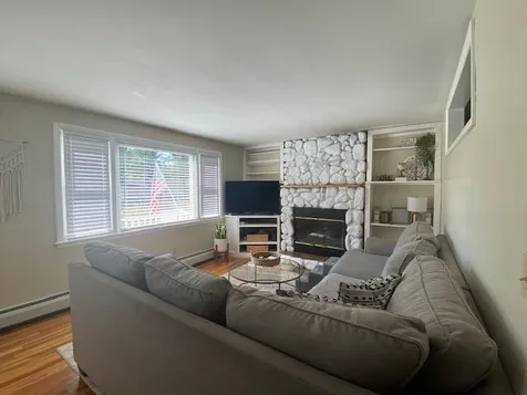 19 Strafford Road Dover NH 03820