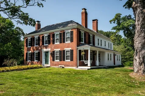 89 Scribner Road Fremont NH 03044