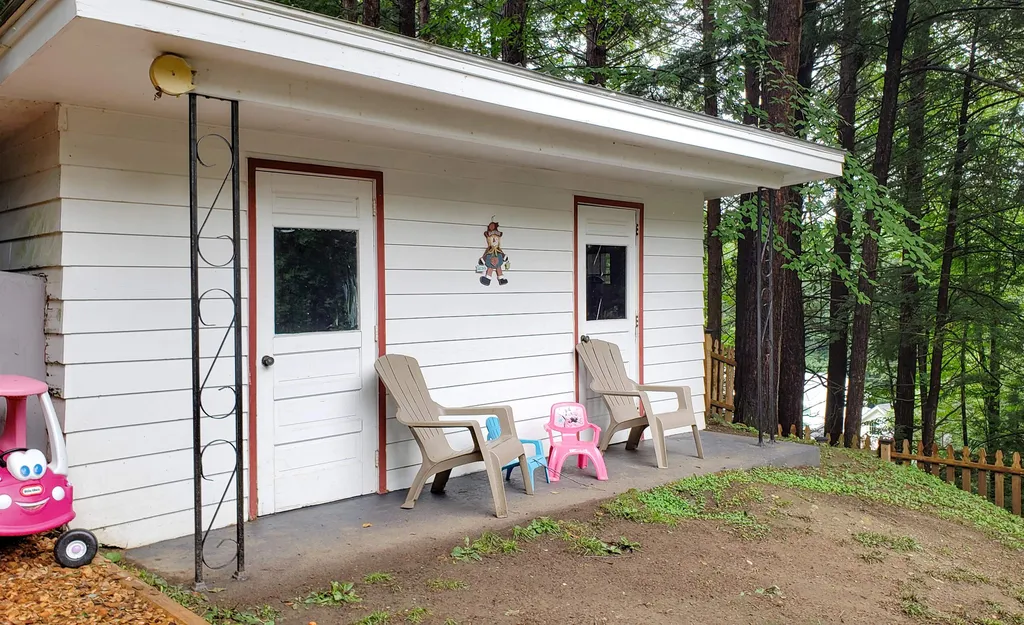 8 Ellery Street Claremont NH 03743