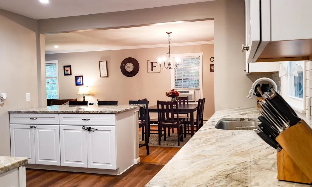 8 Ellery Street Claremont NH 03743