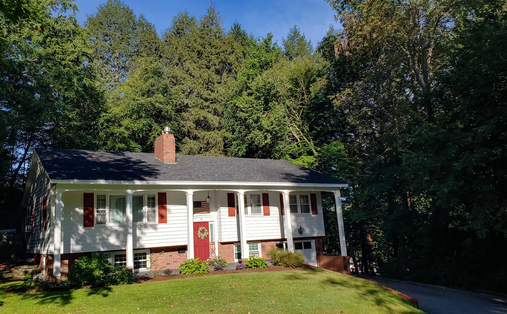 8 Ellery Street Claremont NH 03743