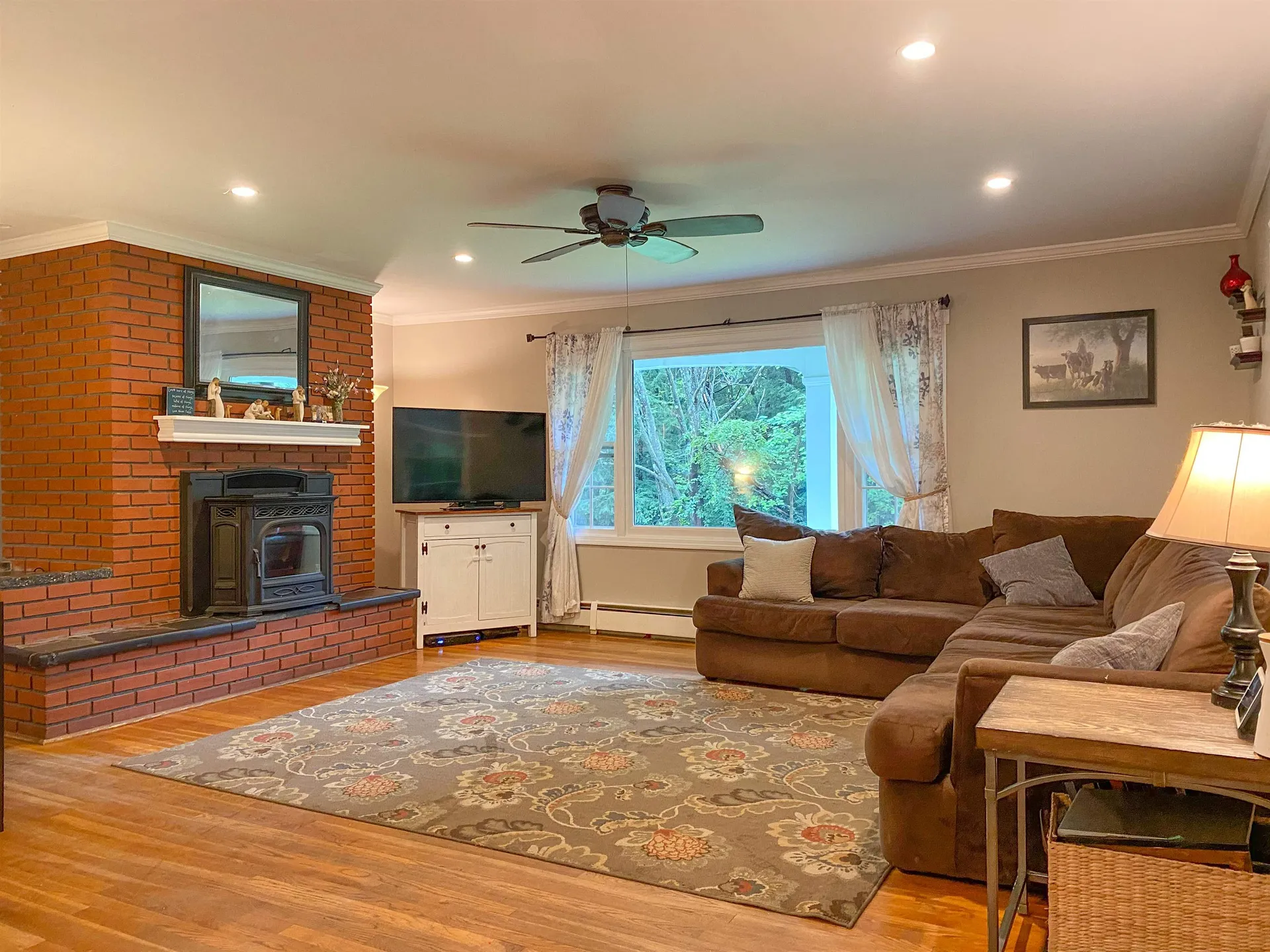 8 Ellery Street Claremont NH 03743