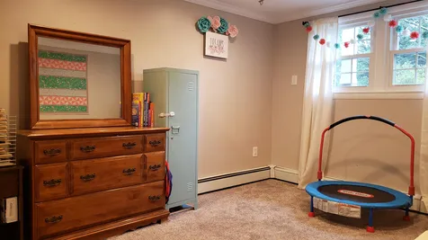 8 Ellery Street Claremont NH 03743