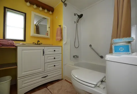 371 Penny Lane Shelburne VT 05482