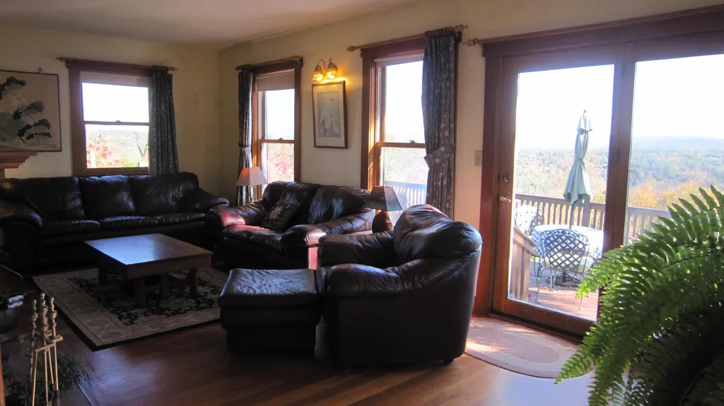 284 East Town Farm Road Putney VT 05346