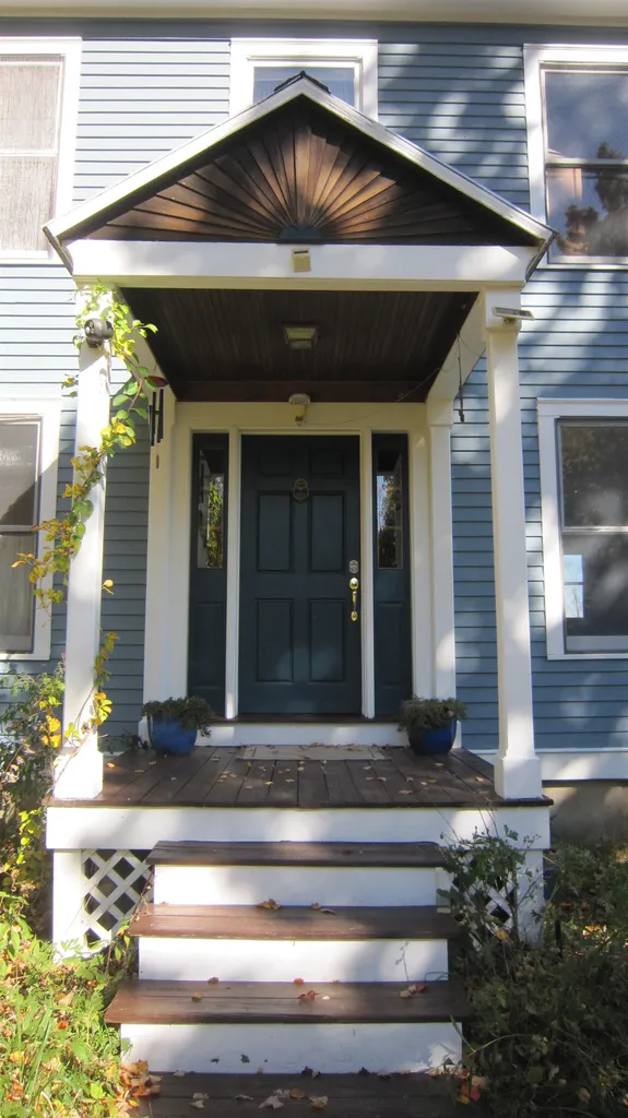 284 East Town Farm Road Putney VT 05346