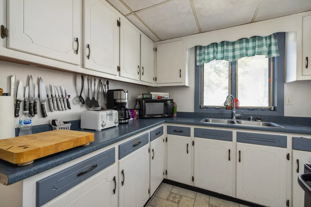 4-6 Stark Avenue Dover NH 03820