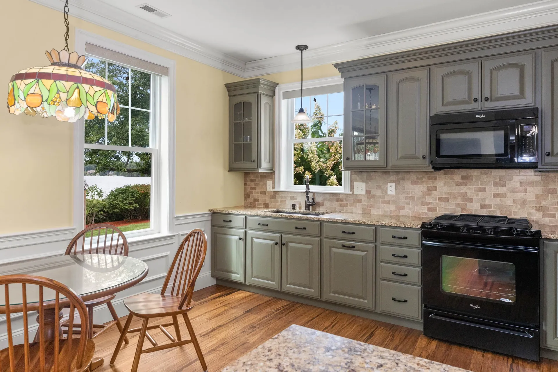 166 North Policy Street Salem NH 03079