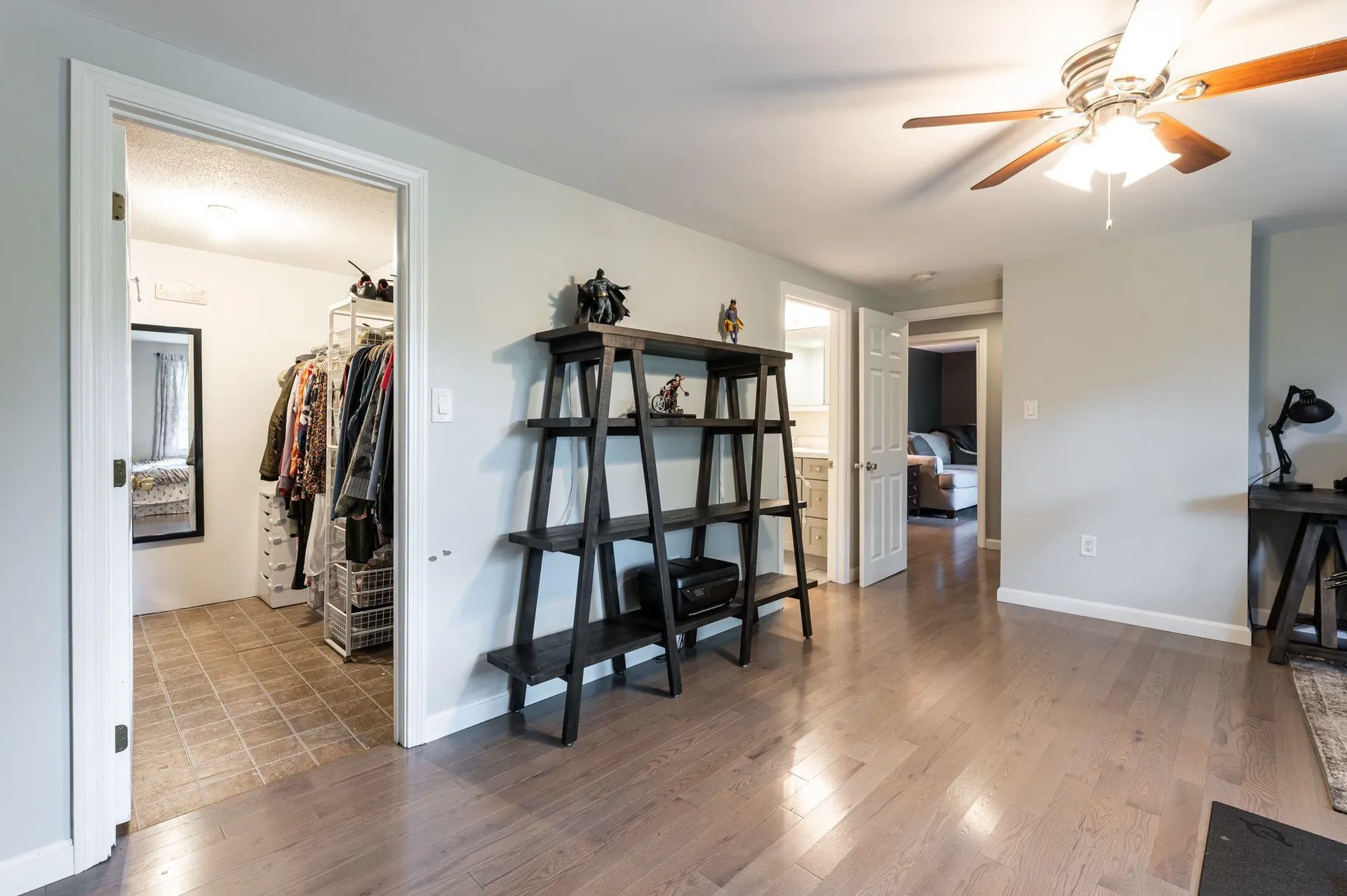 897 Mammoth Road Pelham NH 03076