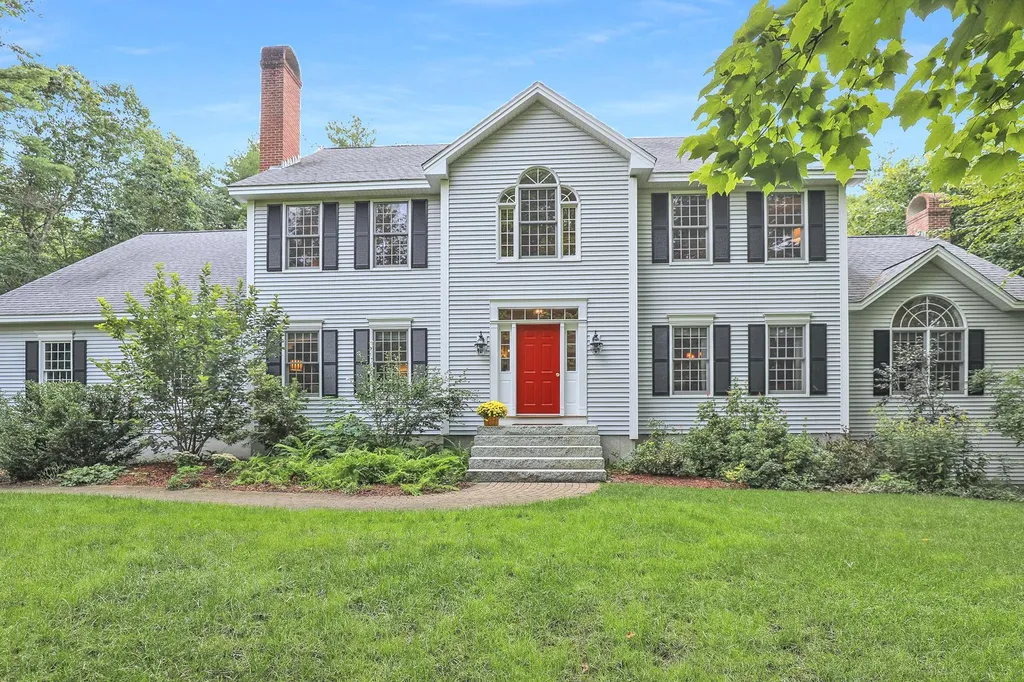 7 Monticello Drive Amherst NH 03031