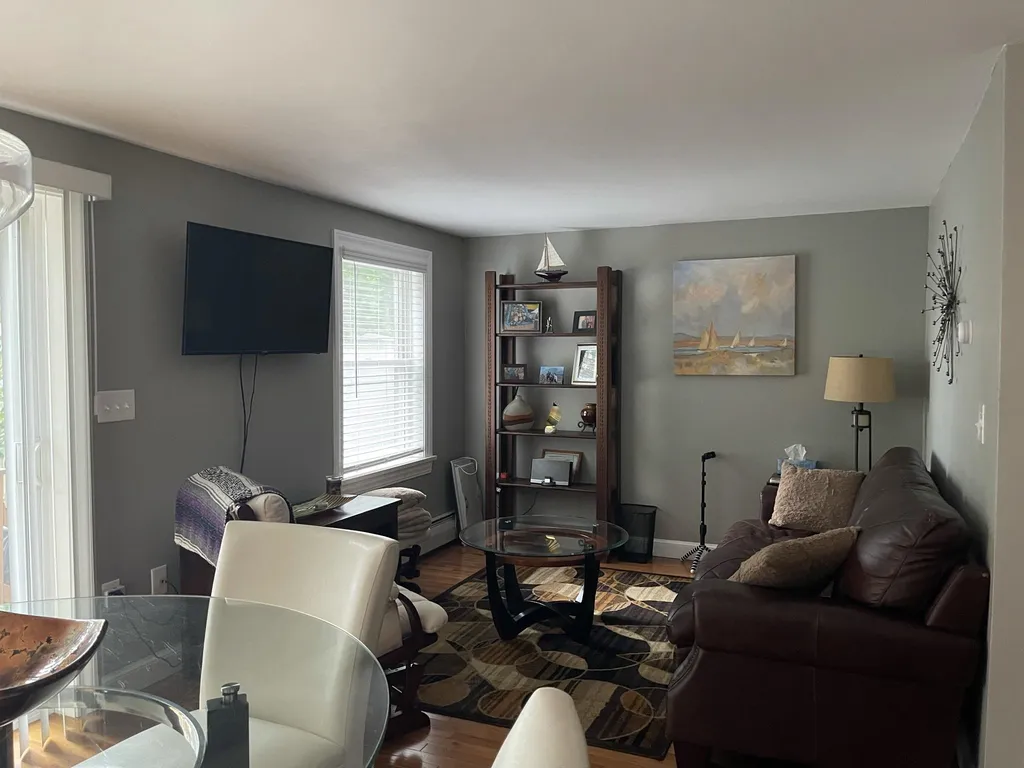 11 Kimball Place Claremont NH 03743