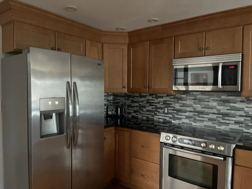 11 Kimball Place Claremont NH 03743