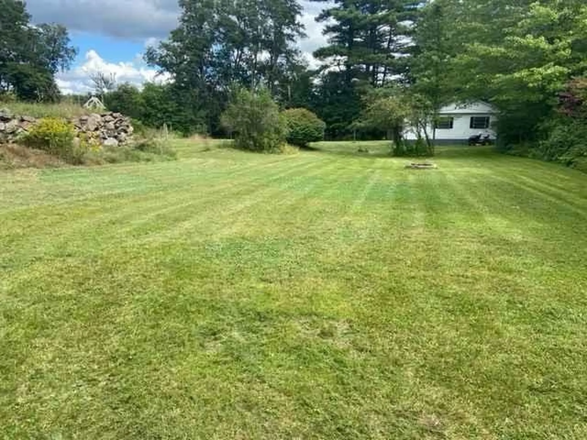 484 West River Road Hooksett NH 03106
