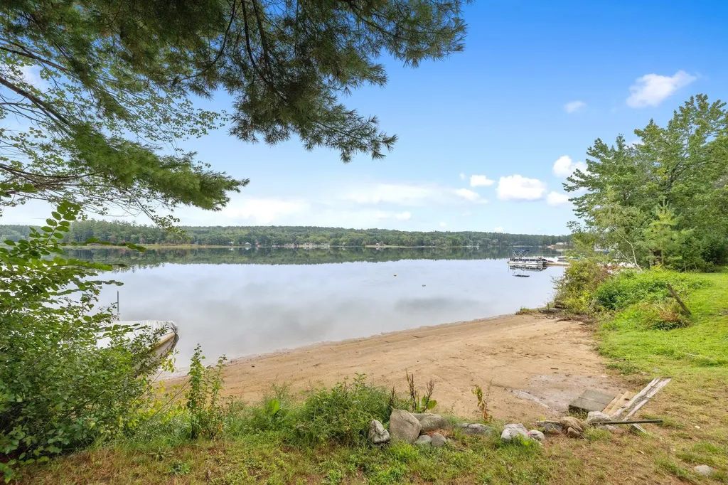 56 Noyes Road Tilton NH 03276