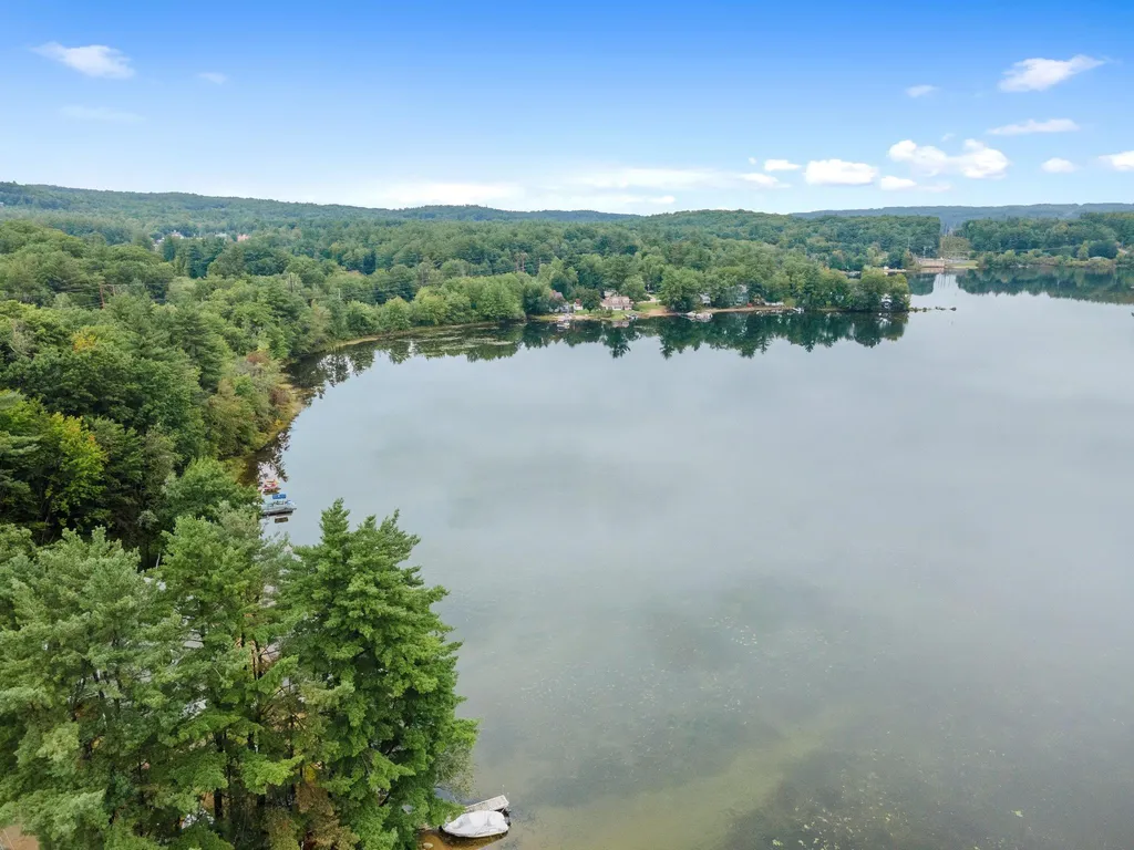 56 Noyes Road Tilton NH 03276