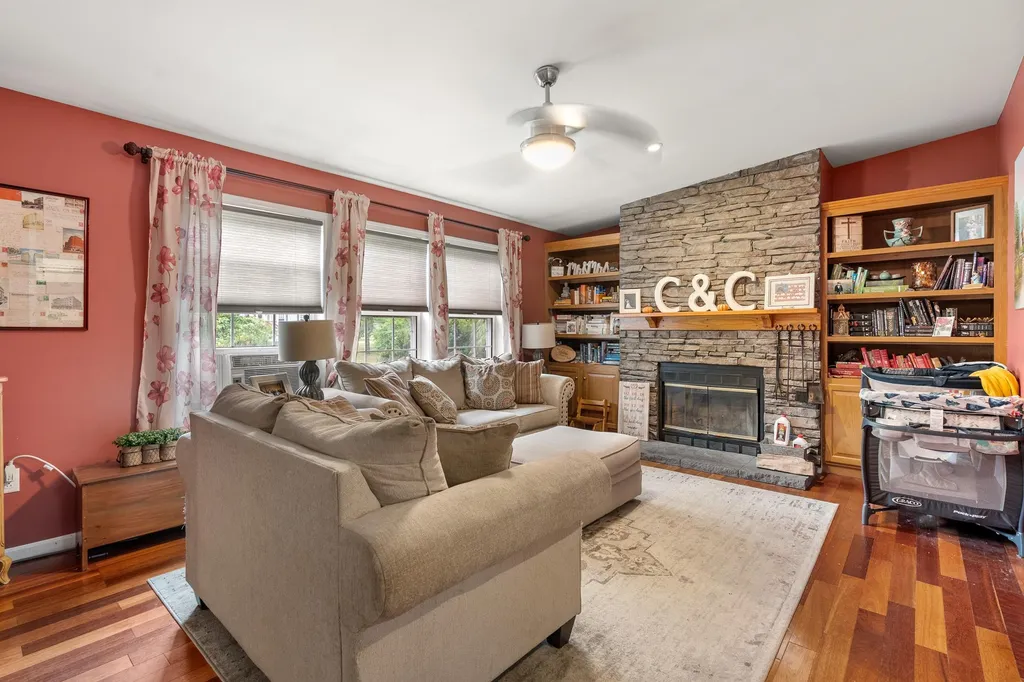 26 Hickory Hill Road Epping NH 03042
