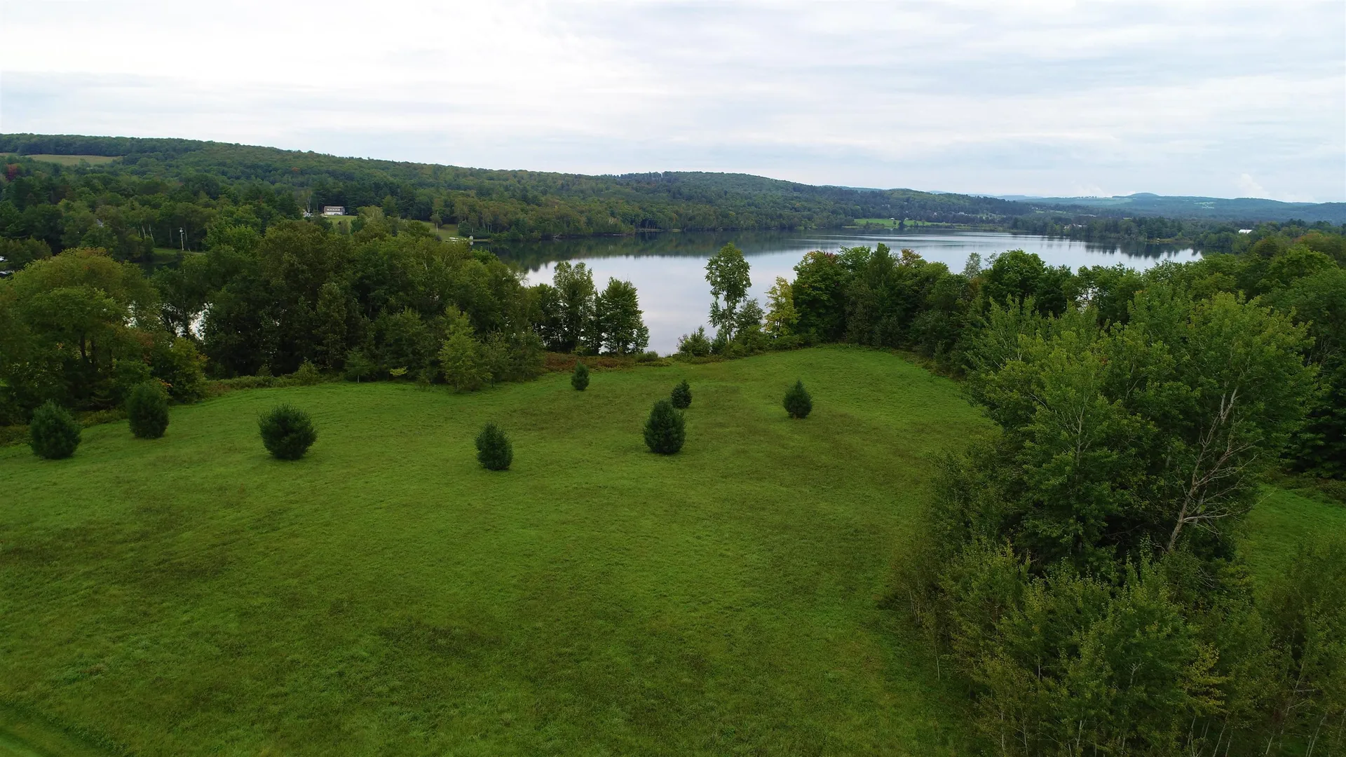 2853 Us Route 5 Derby VT 05829