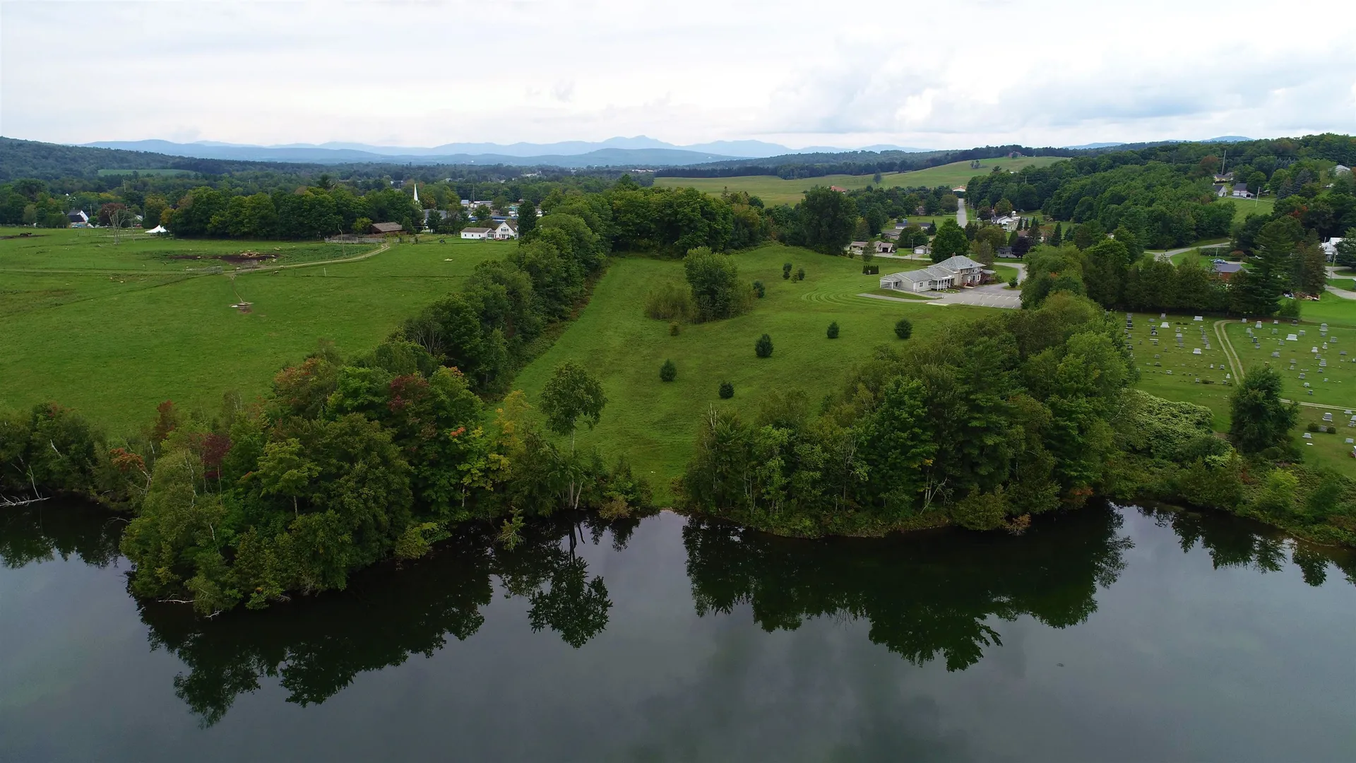 2853 Us Route 5 Derby VT 05829