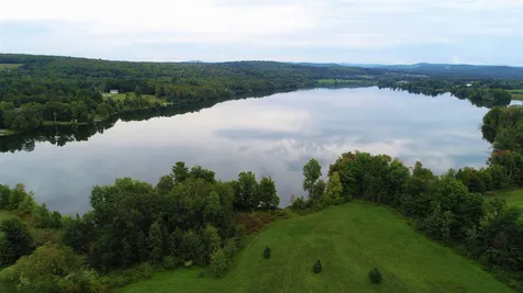 2853 Us Route 5 Derby VT 05829