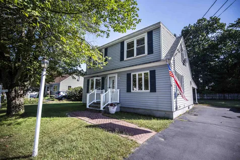 7 Dunbar Terrace Salem NH 03079