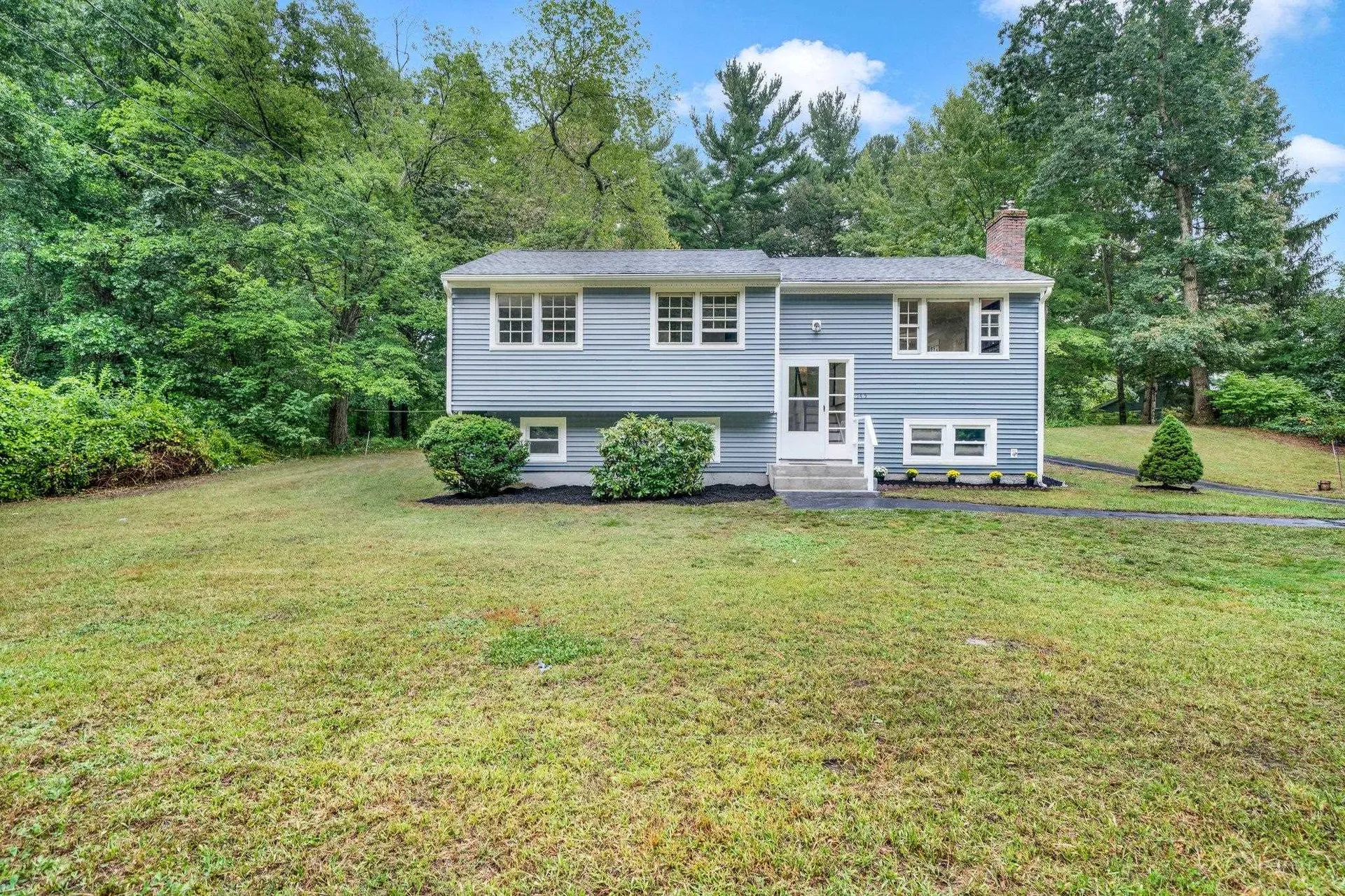 145 Marsh Road Pelham NH 03076