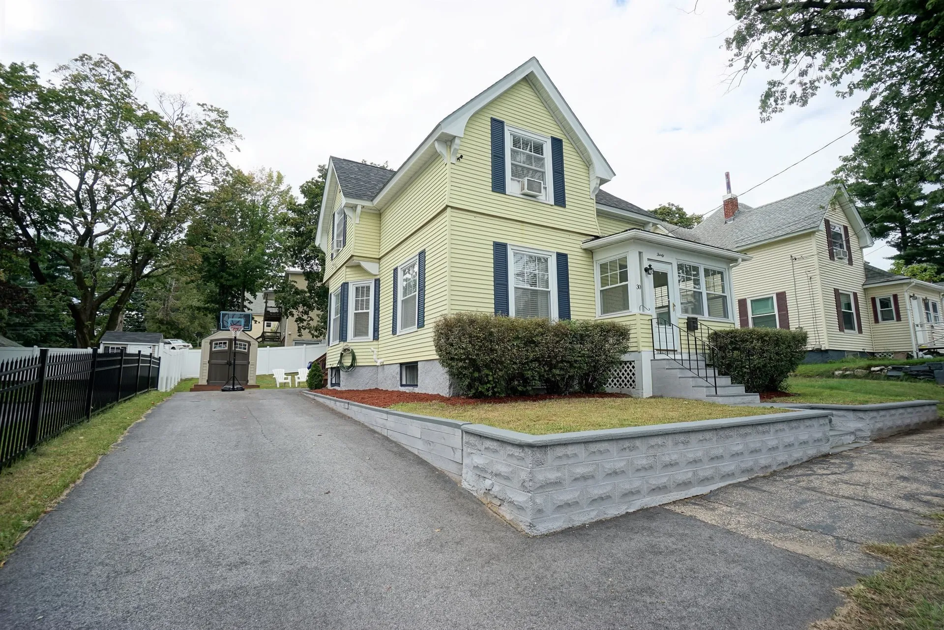 30 Jones Street Manchester NH 03103