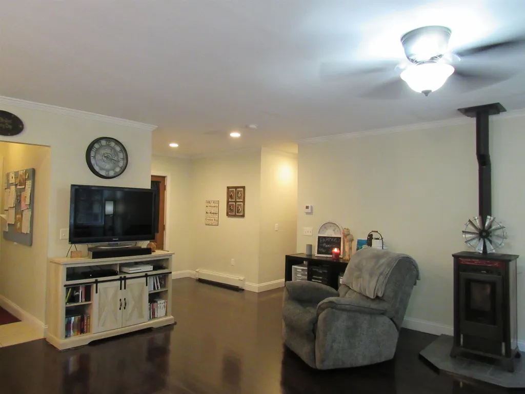 16 Fieldstone Road Gorham NH 03581